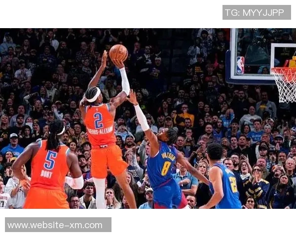 艾弗森分享与男球迷的亲密互动称彼此情谊如同兄弟般深厚